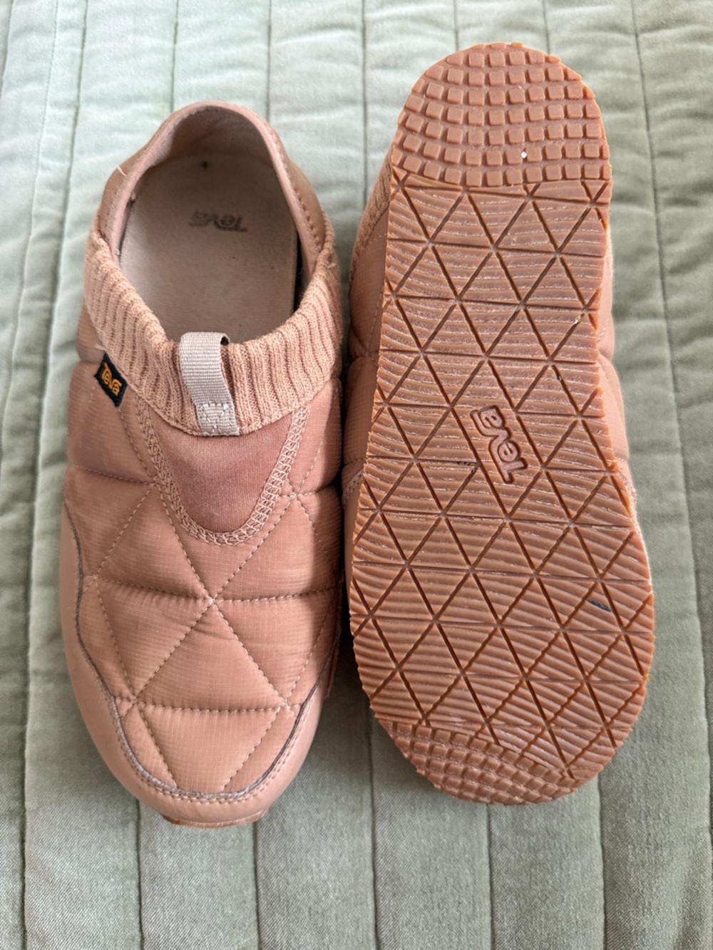 Teva ReEmber Moccasin Slip-ons Size 10 - Picture 3 of 5